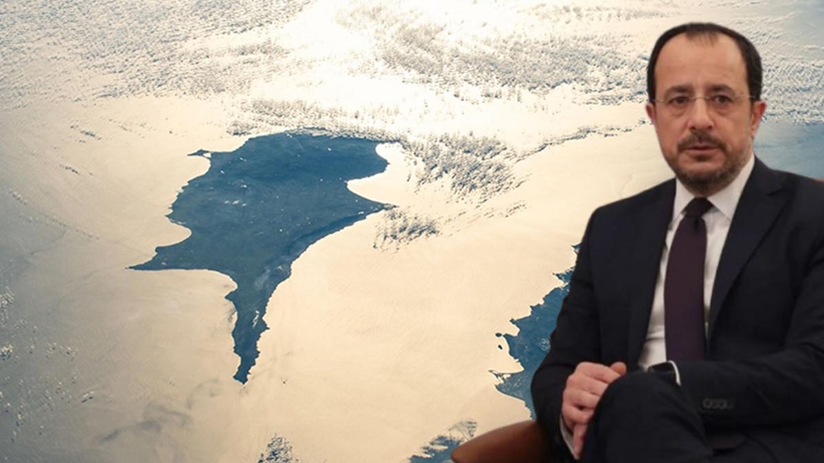 Güney Kıbrıs'ta provokatif tören! 'Mağusa'ya tekrar döneceğiz' marşı okundu