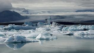 Buzullar alarm veriyor! 56 bin buzdağı kopması küresel tehlikenin habercisi mi?