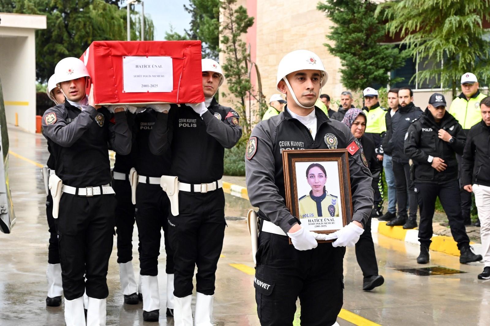 MSB trafik kazasında şehit olan polis memuru Hatice Ünal için başsağlığı mesajı yayımladı