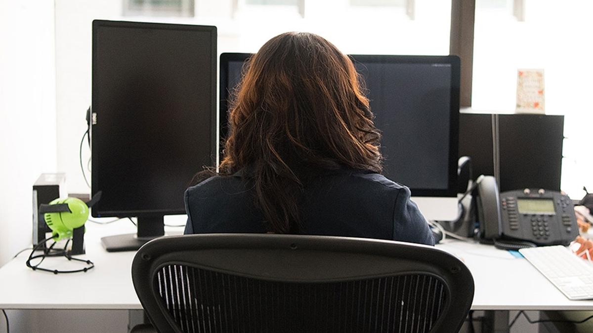 Uzun oturma alışkanlığı kalp sağlığını tehdit ediyor! Flavanol içeren yiyecekler koruma sağlayabiliyor