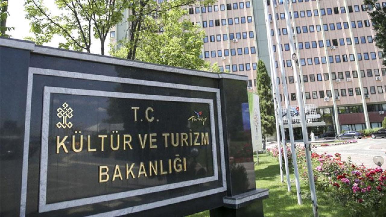 Bakanlık özel ödülleri sahiplerini buldu: Sanat ve edebiyatın öncüleri ödüllendirildi