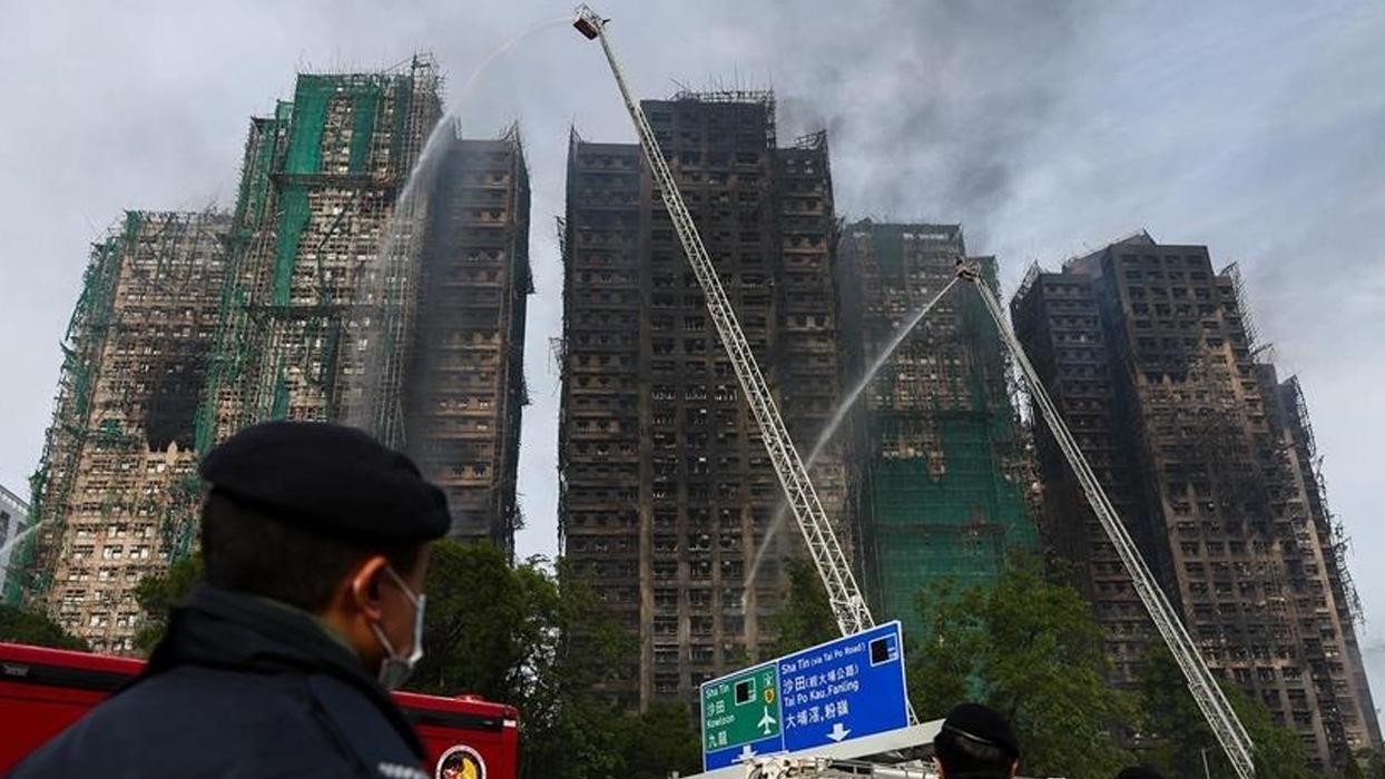 Hong Kong'daki yangın faciasında ölenlerin sayısı 159'a yükseldi