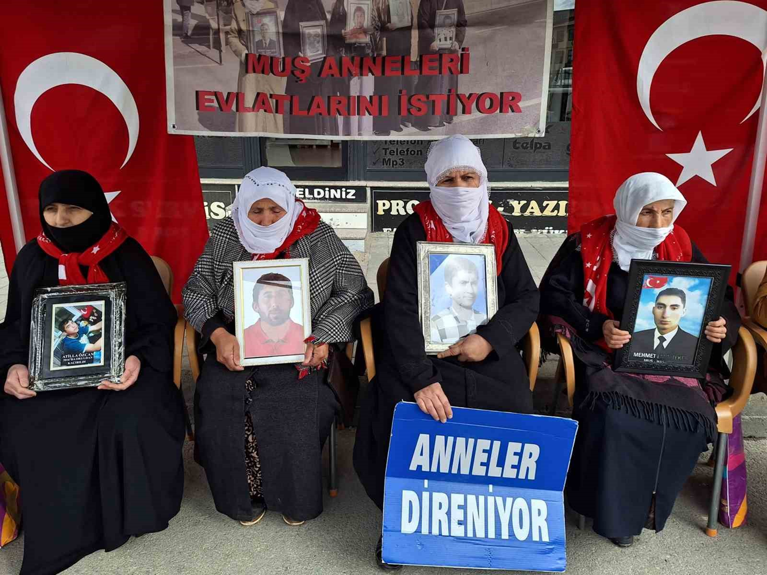 Muş'ta evlat bekleyişi sürüyor: Oğlum gelinceye kadar eyleme devam edeceğim