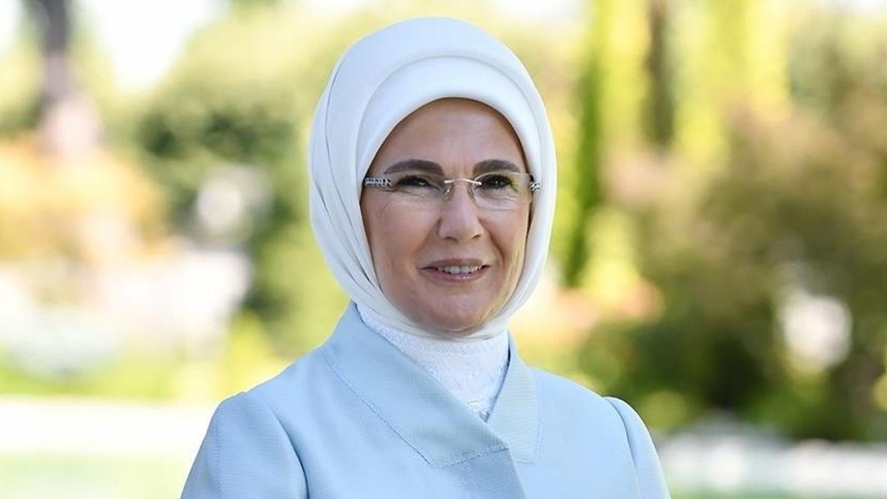 Emine Erdoğan: 4 Aralık Dünya Su Kayıpları Günü, bize suyun korunması gereken bir emanet olduğunu hatırlatıyor