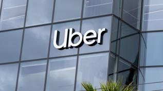 Uber Dallas'ta insan gözetimli robotaksi hizmetini devreye aldı