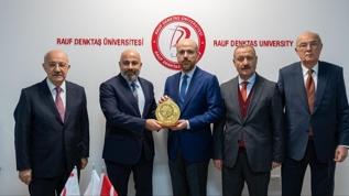 İmzalar atıldı! Rauf Denktaş Üniversitesi ve Prof. Dr. Fuat Sezgin Vakfı arasında işbirliği