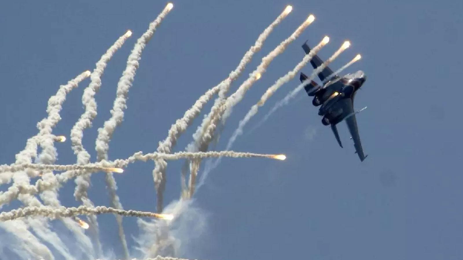 Rus güçlerine ağır darbe: Kırım'da peş peşe saldırılar düzenlendi