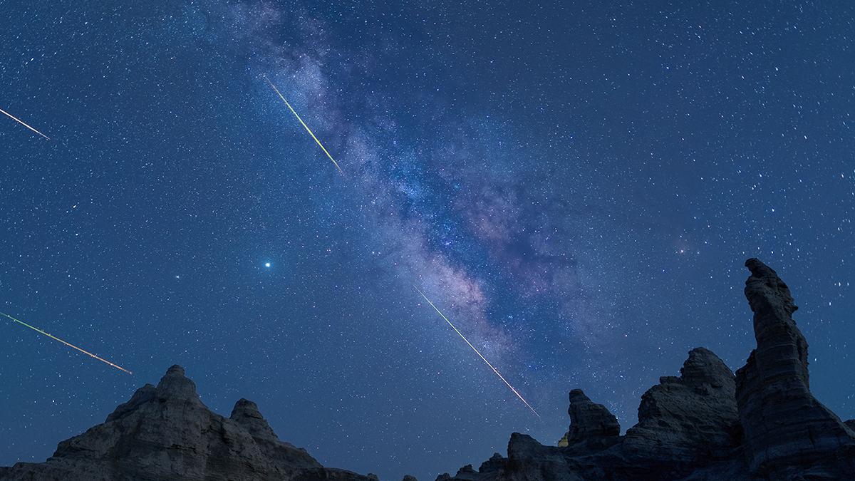 Venüs yakınındaki görünmez asteroitler Dünya'ya tehdit oluşturuyor