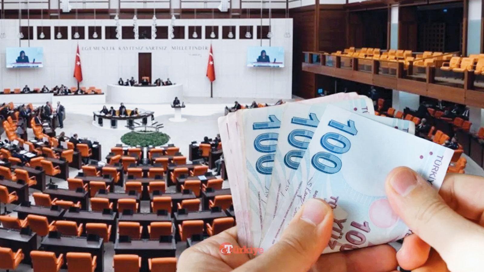 Kamu yöneticisine ‘seyyanen zam' geri çekildi