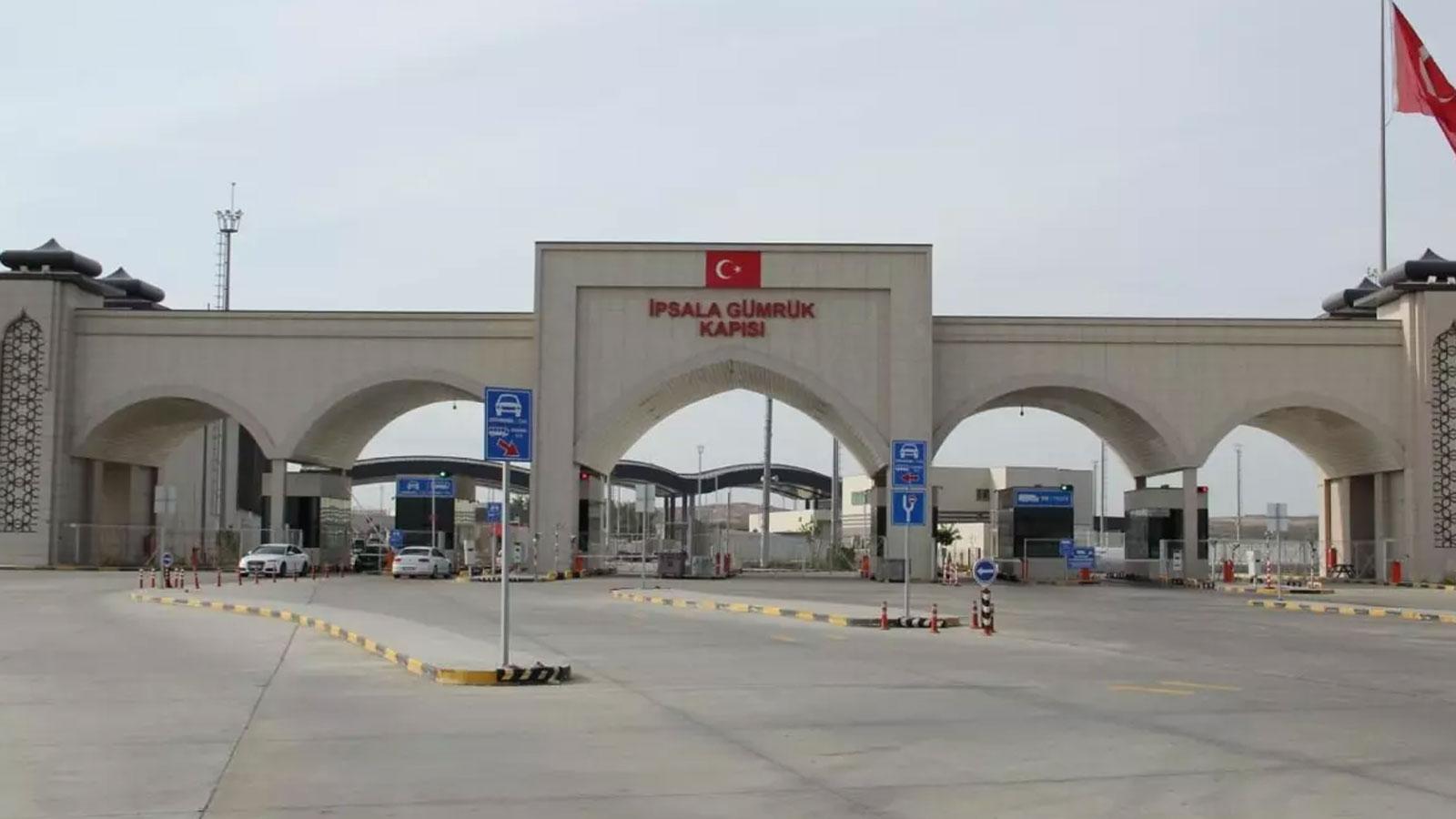Yunanistan'daki çiftçi grevinden etkilenen İpsala ve Kipi Gümrük Kapıları tır geçişlerine kapatıldı