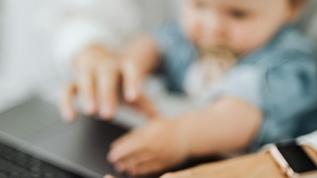 "24 haftalık ücretli doğum izni" tüm kadın çalışanları kapsayacak