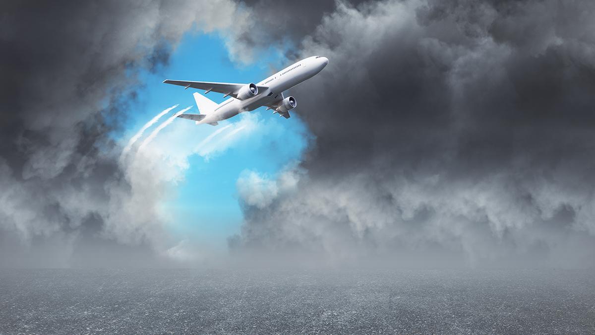 Uçak yolculuklarında en sık yaşanan 4 arıza ve güvenli inişin sırları