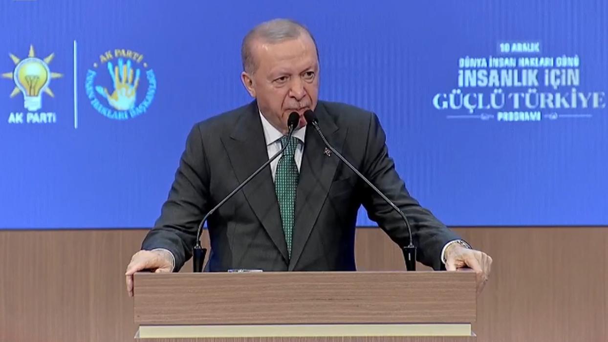 Cumhurbaşkanı Erdoğan: CHP Genel Başkanı, her köşeye sıkıştığında saldırganlaşıyor ya da saçmalıyor