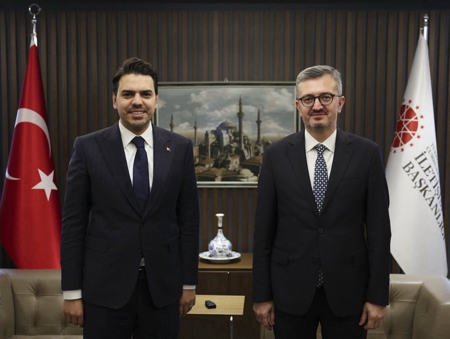 İletişim Başkanı Duran, TİKA Başkanı Eren ile bir araya geldi