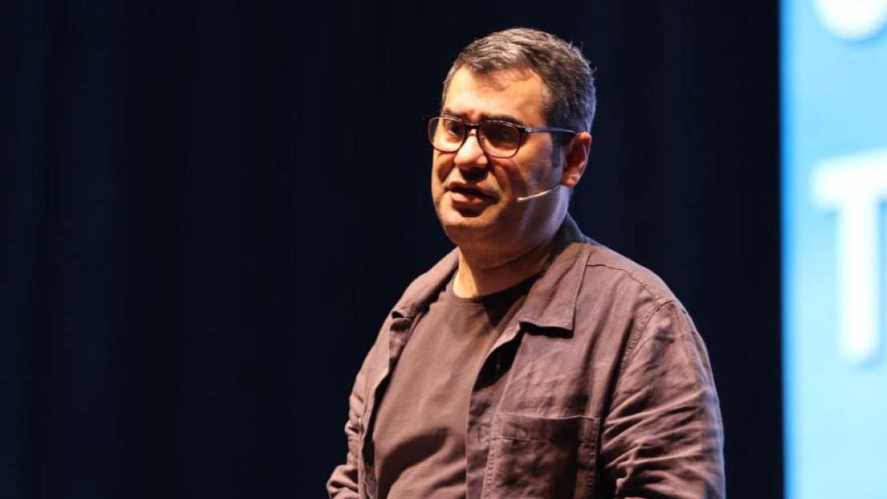 Enver Aysever "halkı kin ve düşmanlığa alenen tahrik etme" suçundan tutuklandı