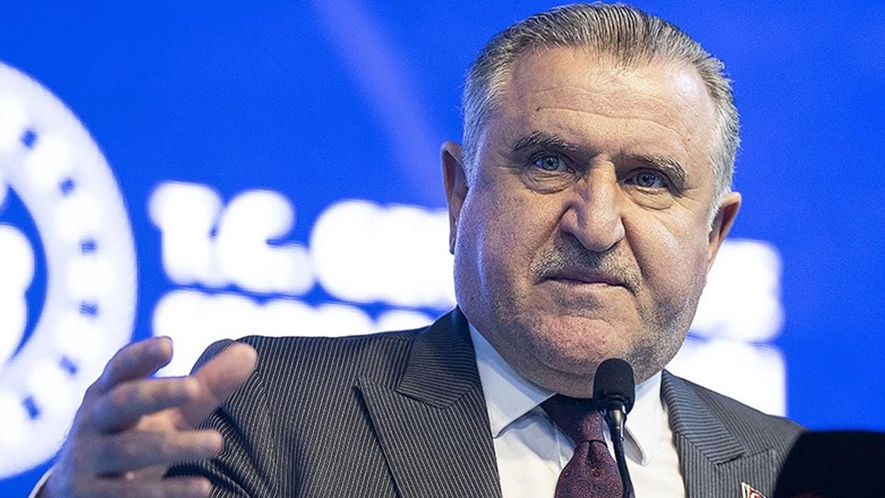 "Gençlerimize çok güveniyoruz" Bakan Bak: Geleceğimiz sizlersiniz