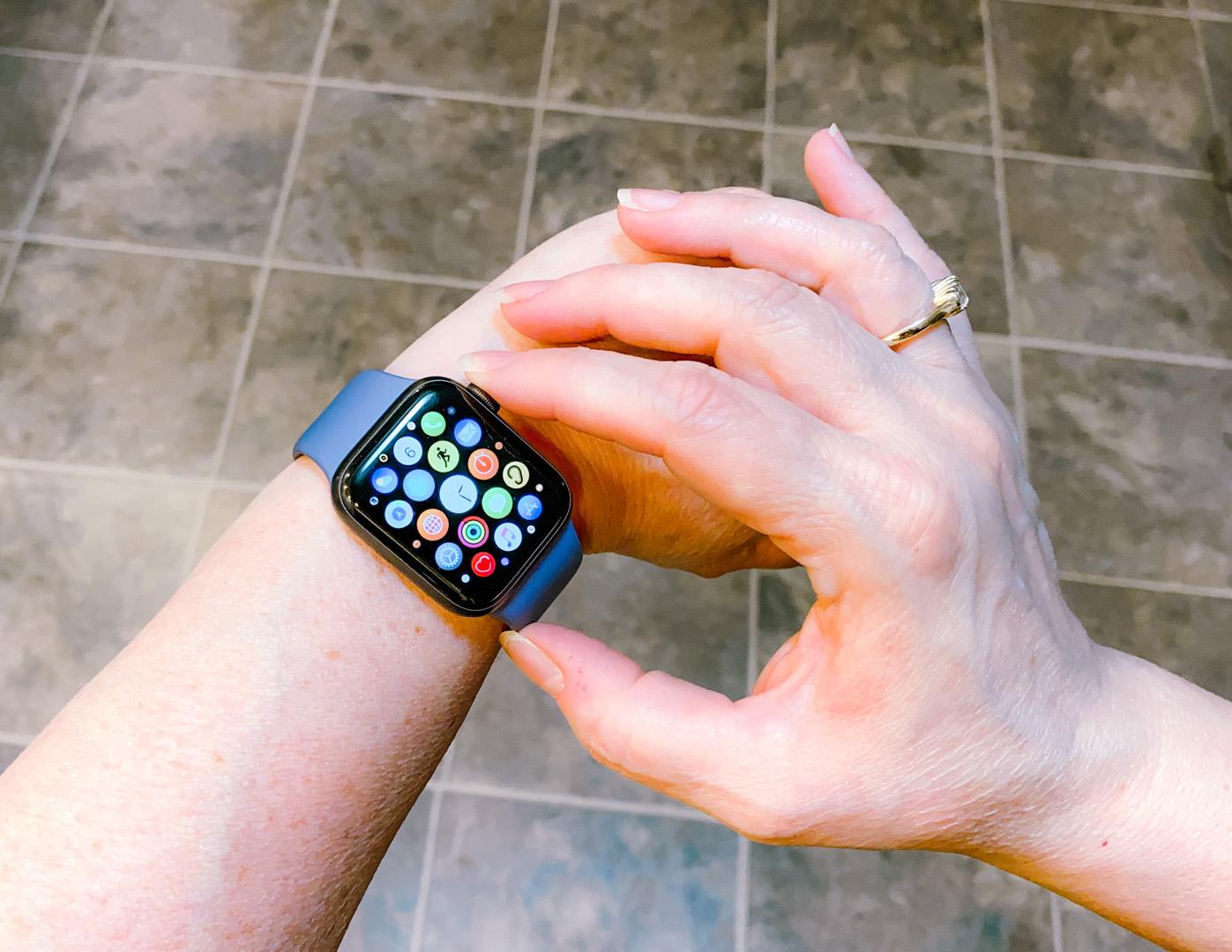 Apple Watch'unuz sizi uyaracak! Gizli hastalık tespit sistemi geliyor