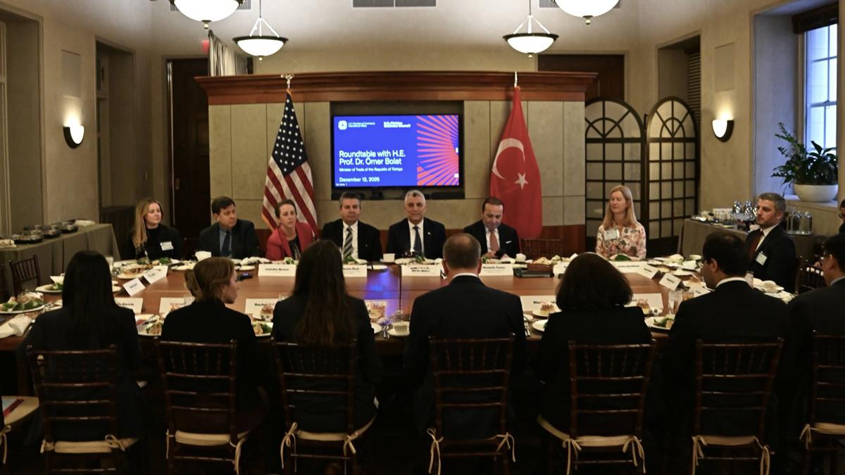Bakan Bolat, ABD'de iş çevreleriyle bir araya geldi: Ortak çabalarımız daha fazla yatırım anlamına gelecektir