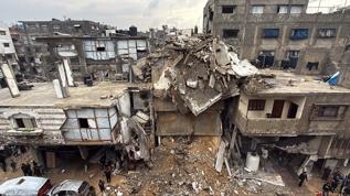 Gazze'de bir bina şiddetli fırtına nedeniyle çöktü: 6 Filistinli hayatını kaybetti