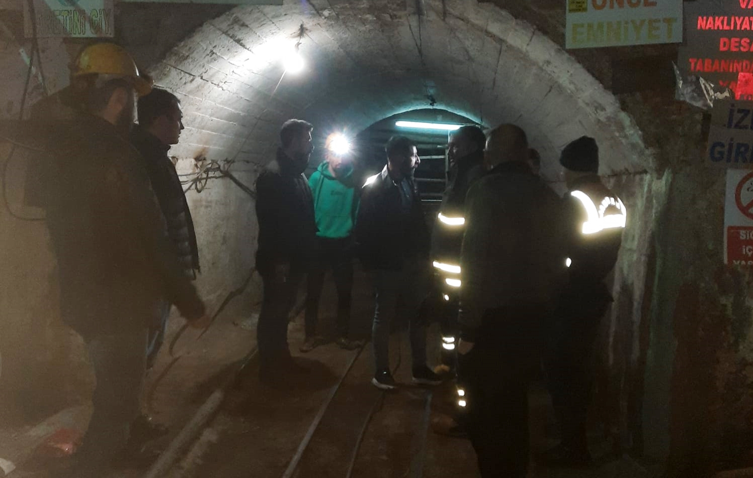 Maden ocağında gazdan etkilenen 5 işçi hastaneye kaldırıldı