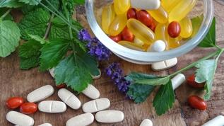 Sağlıklı görünen bu vitamin rutini aslında beyninizi bulanıklaştırıyor