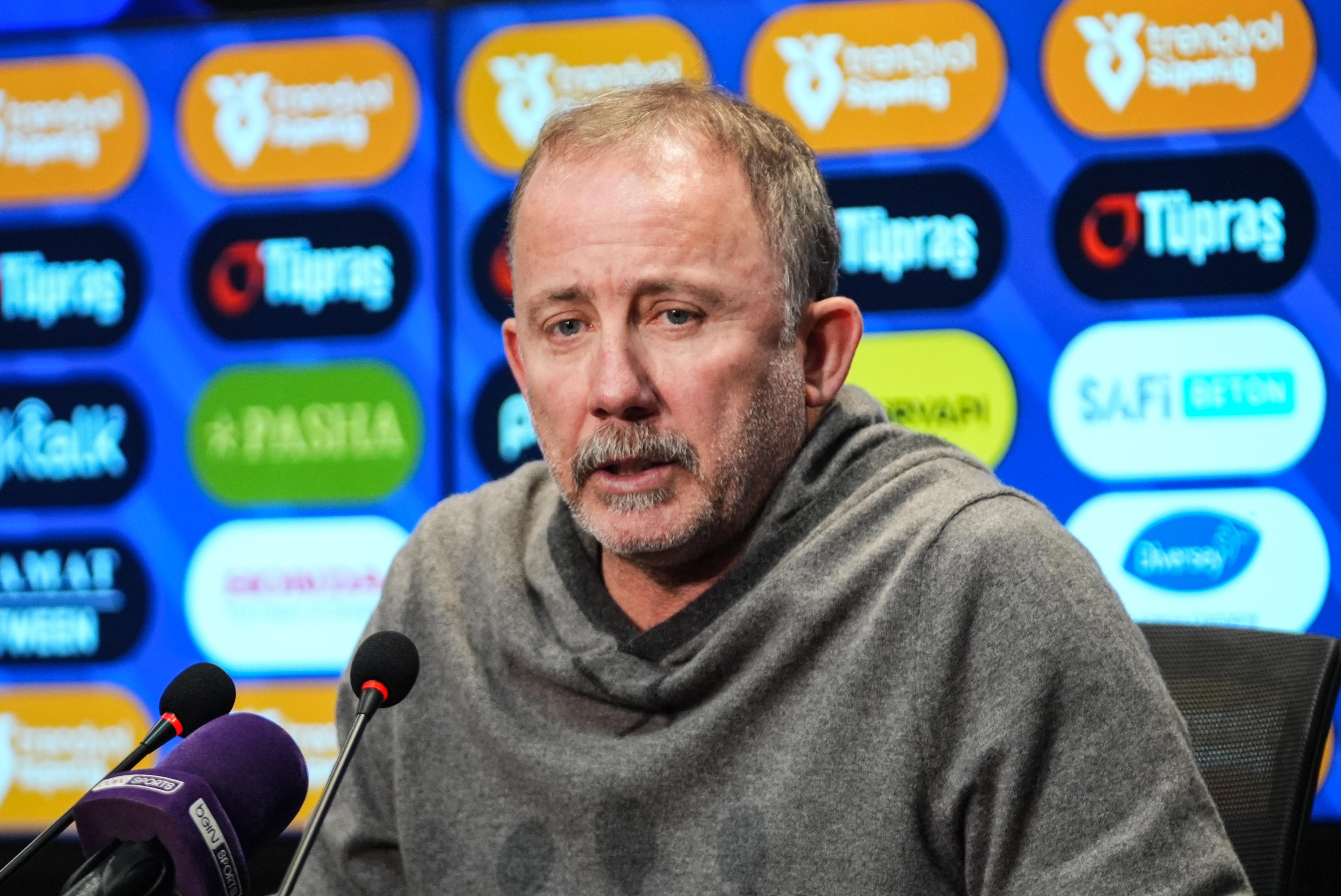 Sergen Yalçın'ın ilk 11'i şekilleniyor! Beşiktaş'ta hedef Trabzonspor maçı