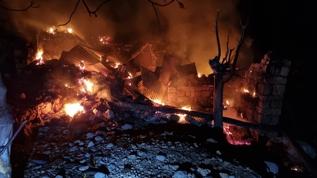 Adana'da evinde çıkan yangında 85 yaşındaki kadın hayatını kaybetti