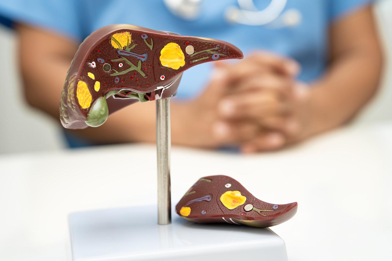 Besin takviyelerinin gizli tehlikesi! Karaciğer hasarı riski artıyor