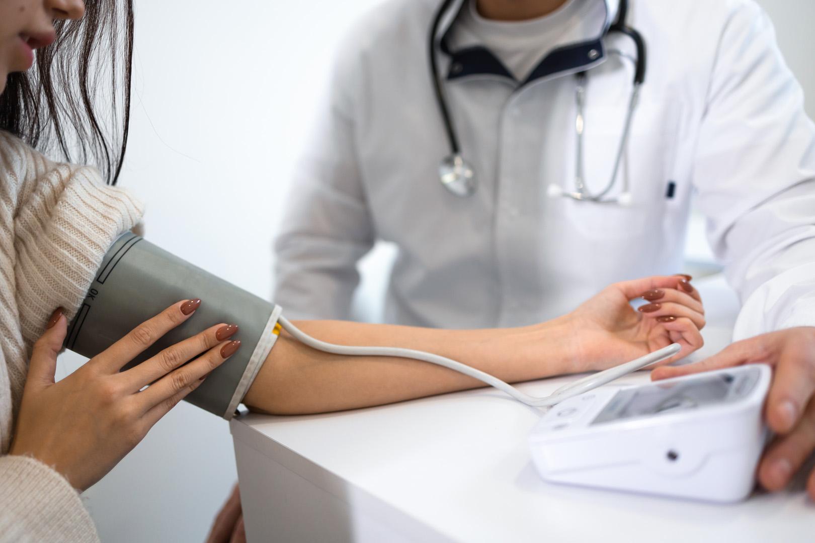 Bu içecek tansiyonu tuzdan hızlı yükseltiyor! Uzmanlar uyarıyor