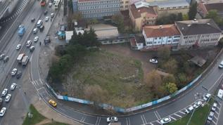 İmamoğlu'nun seçim vaadiydi çivi bile çakılmadı! İBB'nin yıktığı cami kaderine terk edildi