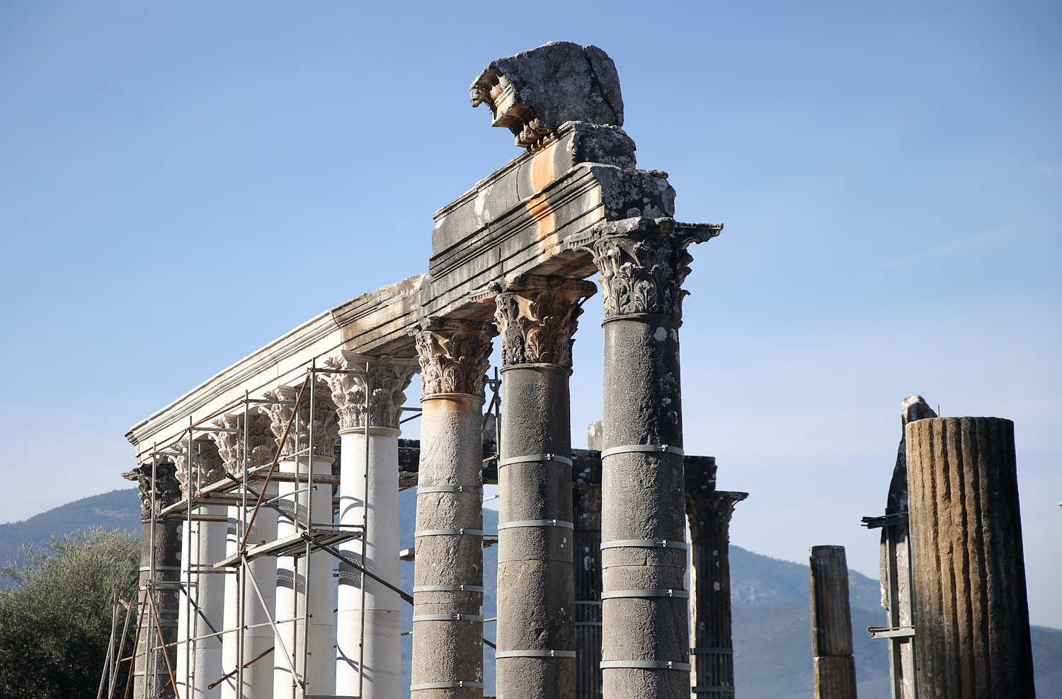Zeus Tapınağı gelecek yıl restorasyonun tamamlanmasıyla eski ihtişamına kavuşacak