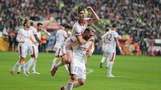 Galatasaray'dan dört dörtlük galibiyet! Antalyaspor deplasmanında 4 golle kazandı