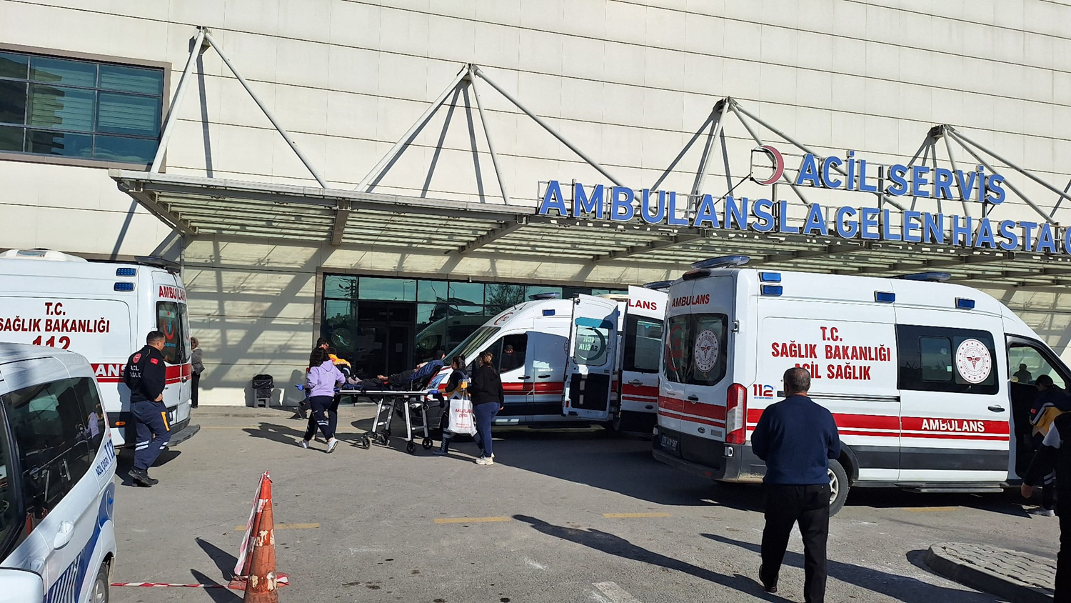 10 öğrenci yedikleri çikolata yüzünden zehirlendi: 3 işletme mühürlendi