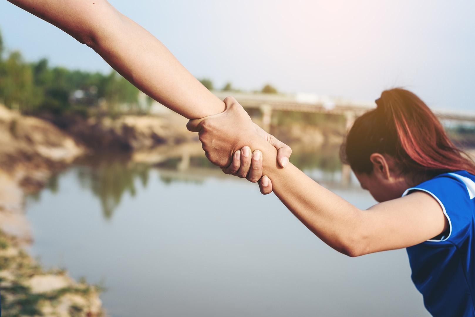 Başkalarına yardım etmek beyin yaşlanmasını yavaşlatıyor