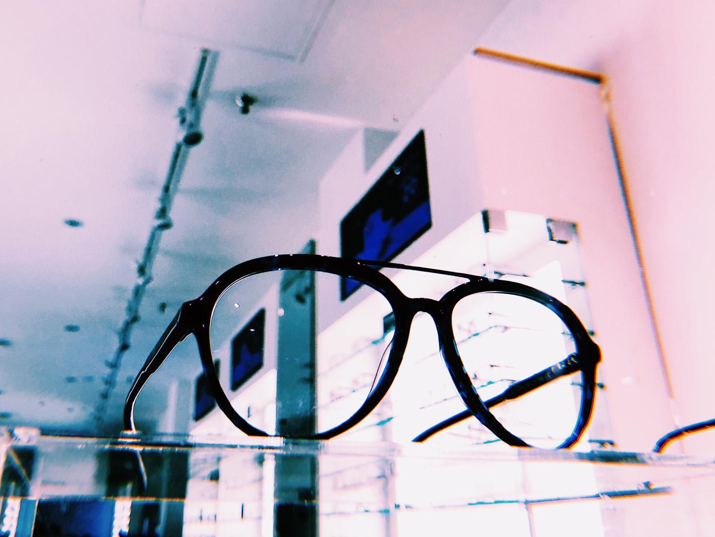 Otomatik odaklanmalı gözlükler artık gerçek! İşte yeni teknolojisi