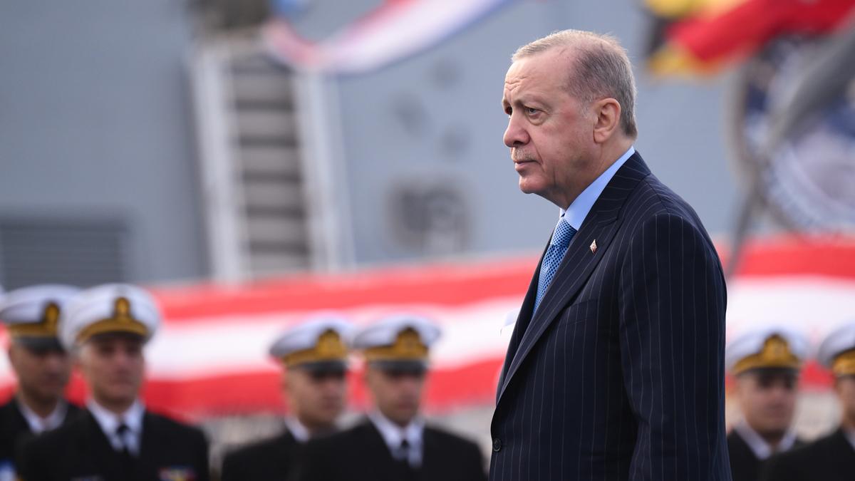 Türk donanmasının gurur günü... Başkan Erdoğan: Havada, karada, denizde güçlüyüz