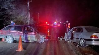 Bolu'da iki otomobilin çarpıştığı kazada biri ağır 6 kişi yaralandı