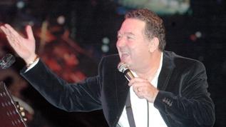 Kayahan'ın ilk eşi yıllar sonra ortaya çıktı! Herkes onu konuşuyor…