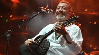 Hakan Altun'un babası bakın kim çıktı! Meğer spor dünyasının tanınan ismiymiş...