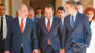 Komşuda Tel Aviv krizi! Yunan gazeteci üçlü zirveye ateş püskürdü: Büyük İsrail projesine hizmet ediyorlar