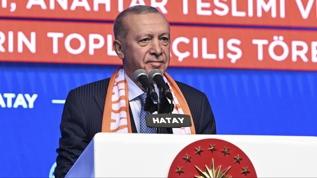 Asrın inşasında tarihi gün... Cumhurbaşkanı Erdoğan'dan ''deprem turistleri'' tepkisi: Hiçbiri ortada yok