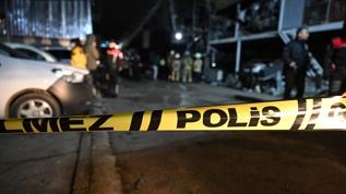 Başakşehir'de oto sanayi sitesinde çıkan yangında bir kişi hayatını kaybetti
