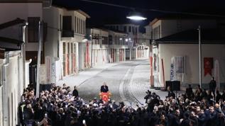 Cumhurbaşkanı Erdoğan, dünyanın ilk aydınlatılan caddesi için düzenlenen törene katıldı