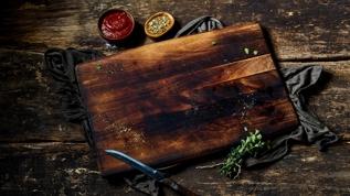 Mutfak hijyeni tehlikede! Kesme tahtaları hastalık kaynağı olabilir