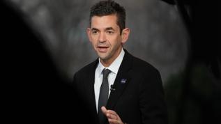 Yeni NASA başkanı Isaacman, Trump döneminde aya dönüş hedefini açıkladı