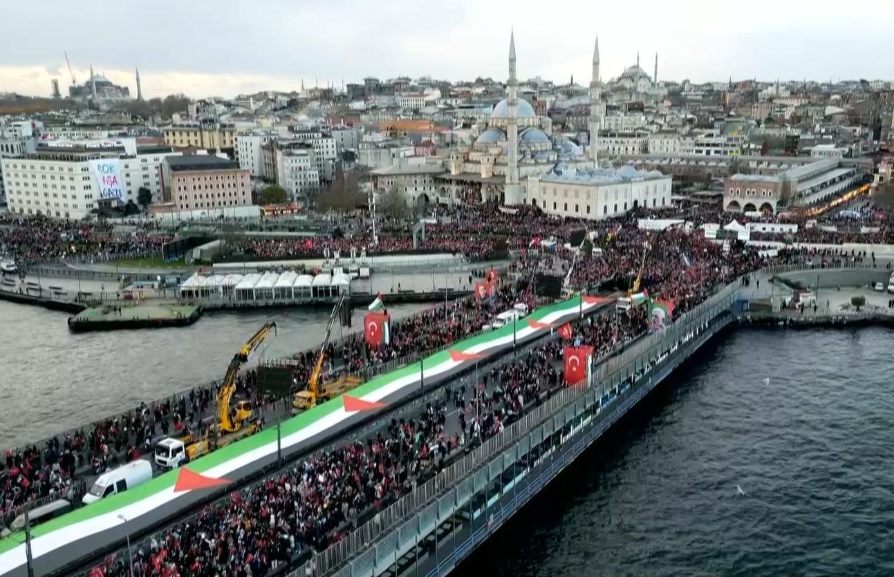İstanbul'da büyük Gazze yürüyüşü
