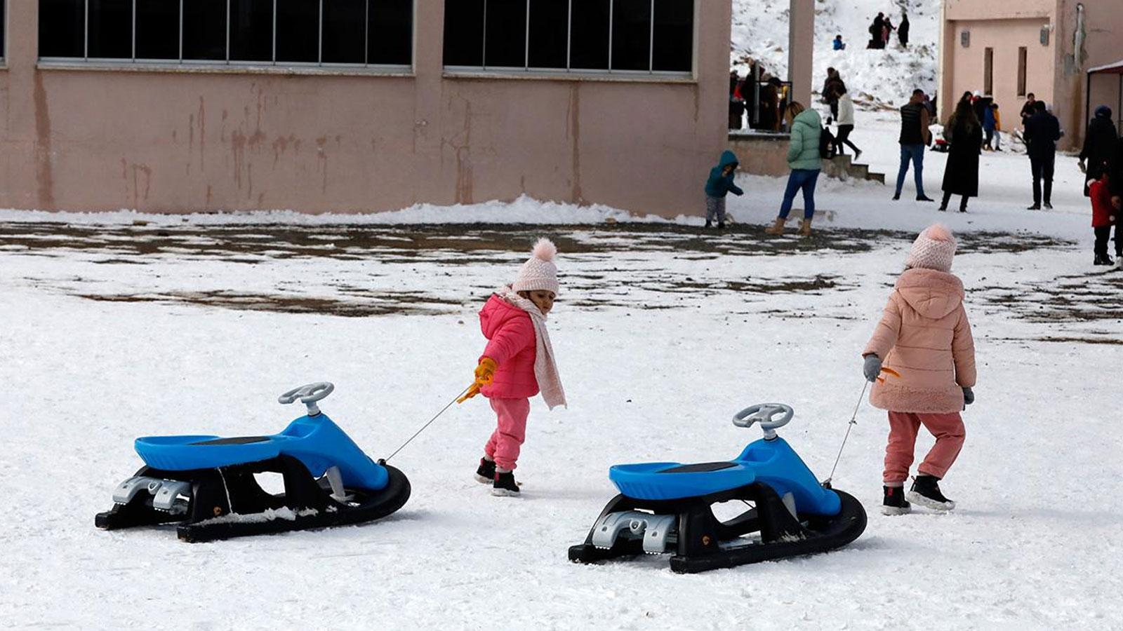 Kahramanmaraş'ta okullar kar yağışı nedeniyle yarın tatil