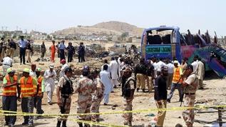 Pakistan'da feci kaza! 14 kişi yaşamını yitirdi