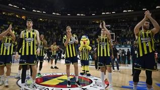 Fenerbahçe Beko, Baskonia deplasmanında galibiyet arıyor