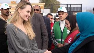 Angelina Jolie Refah Sınır Kapısı'nda insani yardım durumunu inceledi